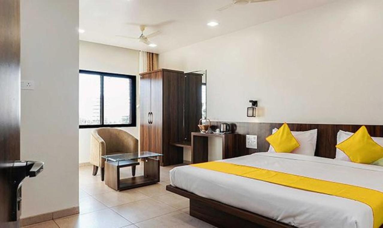 Fabhotel Karishma Palace Supe Екстер'єр фото