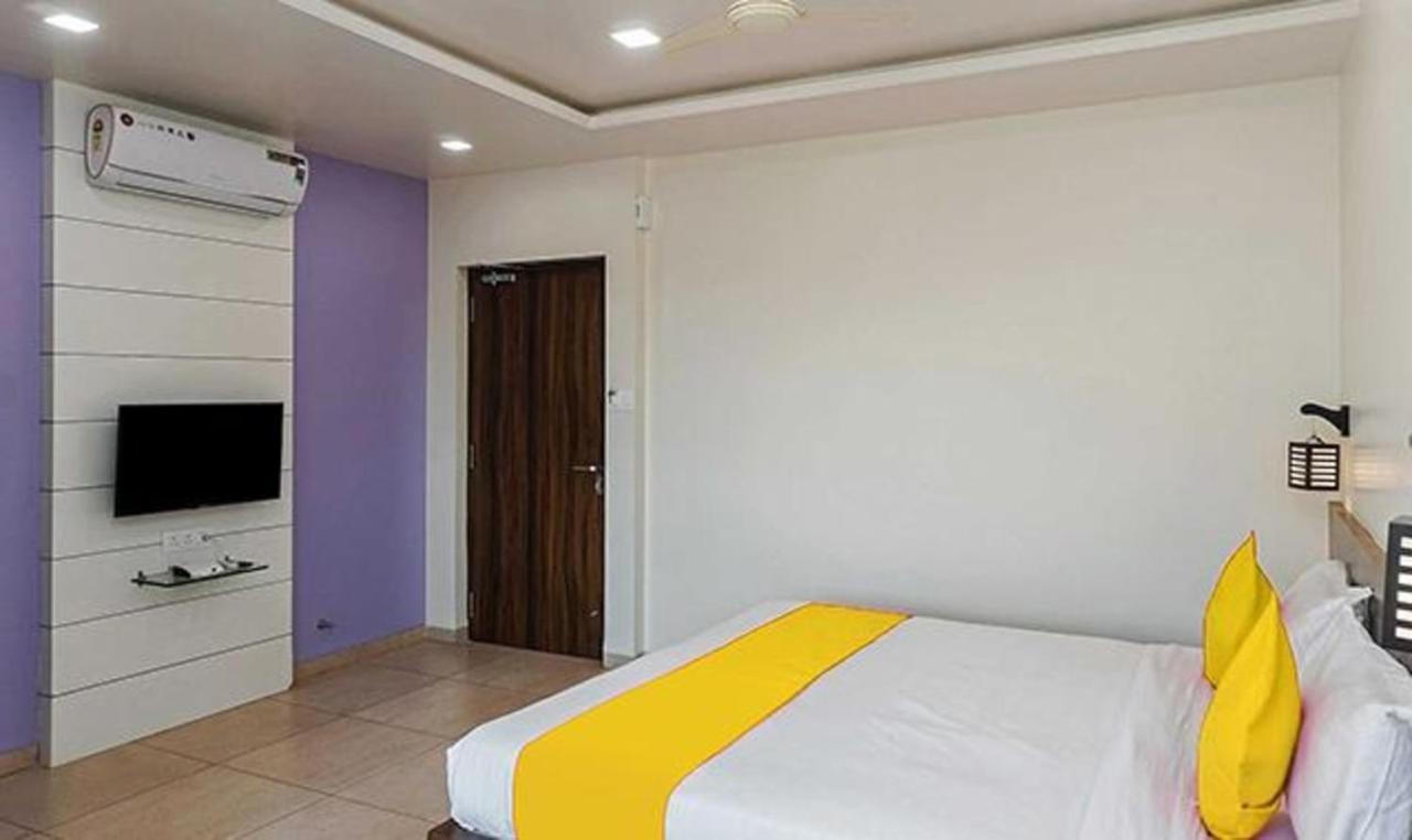 Fabhotel Karishma Palace Supe Екстер'єр фото