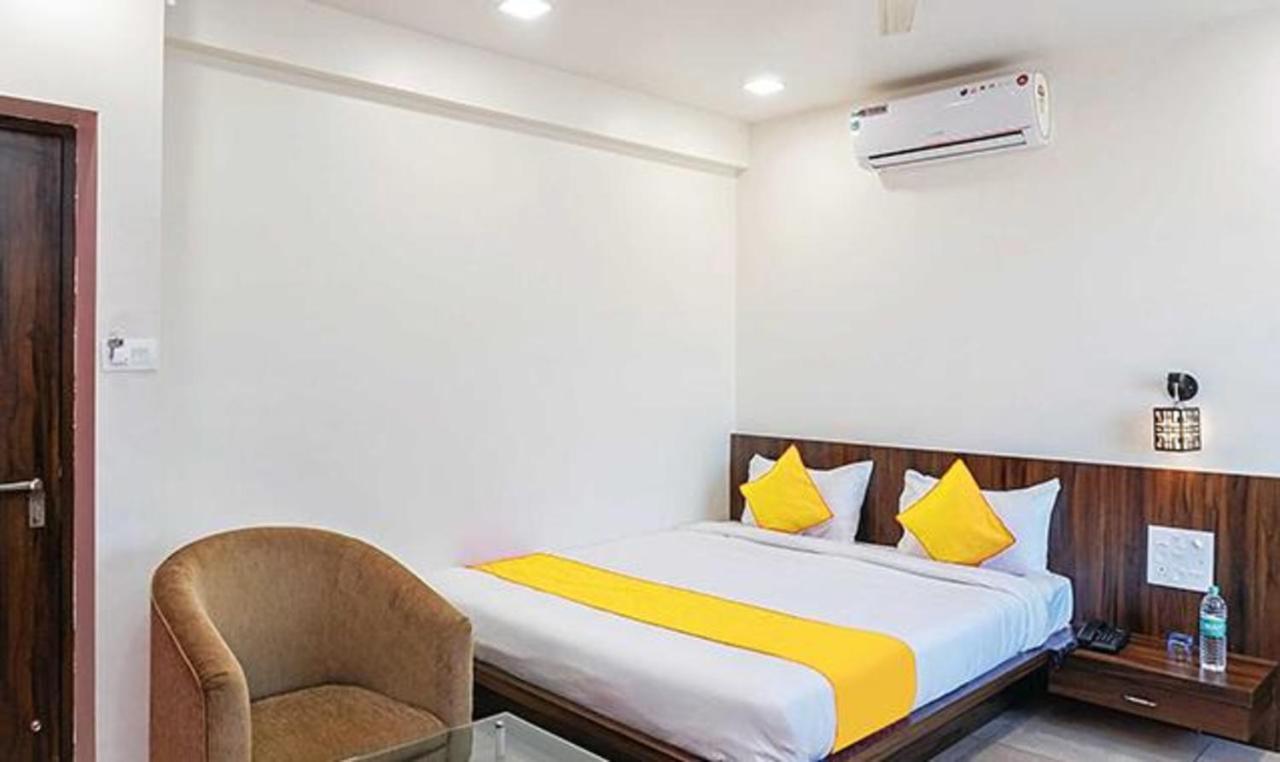 Fabhotel Karishma Palace Supe Екстер'єр фото